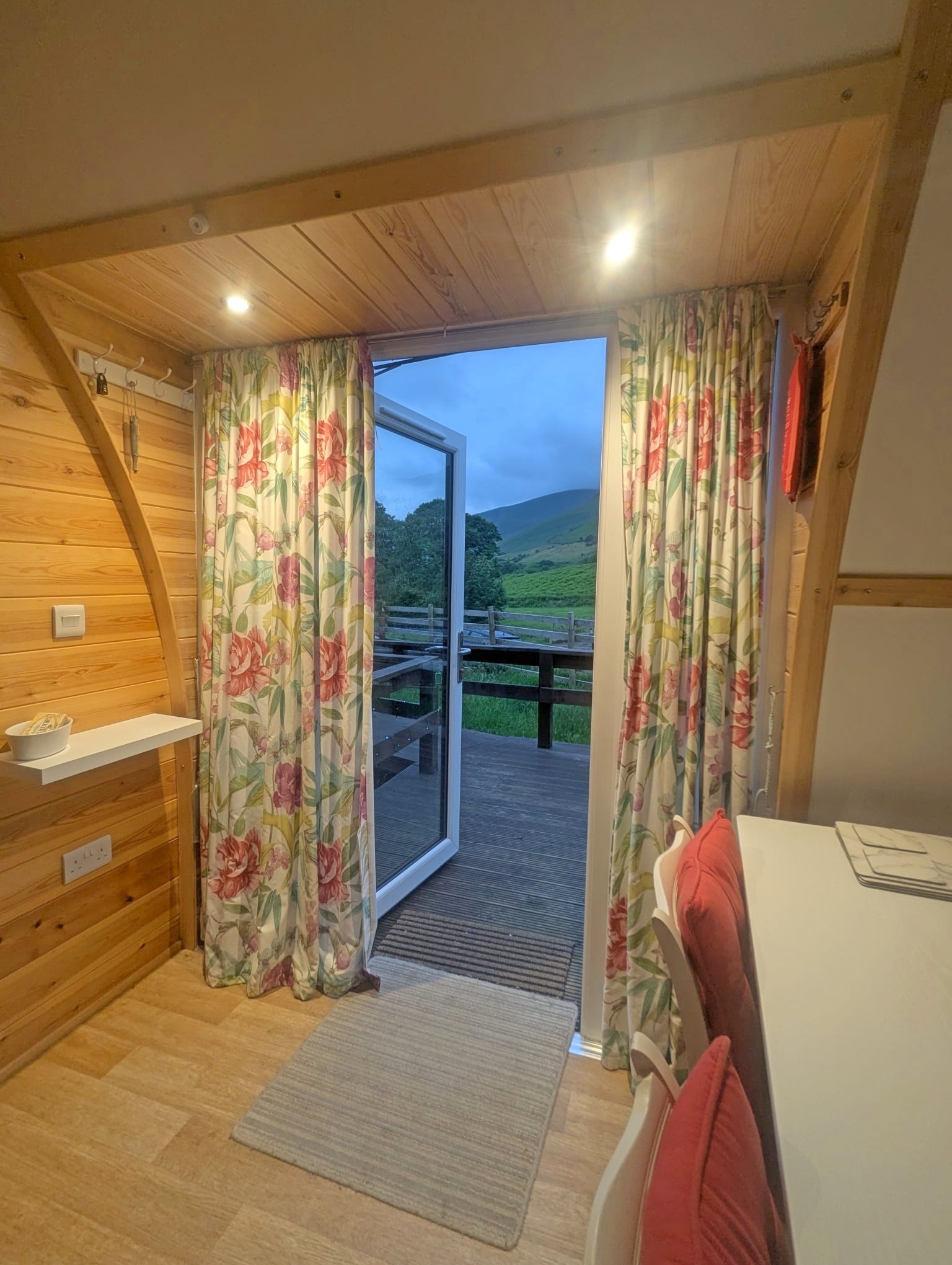 Glamping lodge in the lakes - interior